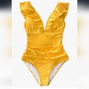 Cupshe XXL Seaside Ruffled Vneck Swimsuit